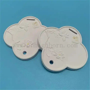 Customized White Exquisite Pattern Aroma Diffuser Pendant Ceramic Stone Plate