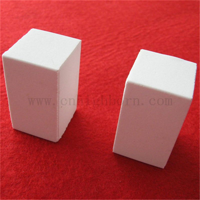 Insulation 95 Alumina Block Customized Size High Hardness Al2O3 Ceramic Bar