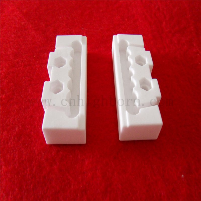 Customized Electrical Insulating 95%al2o3 Alumina Ceramic Block Parts