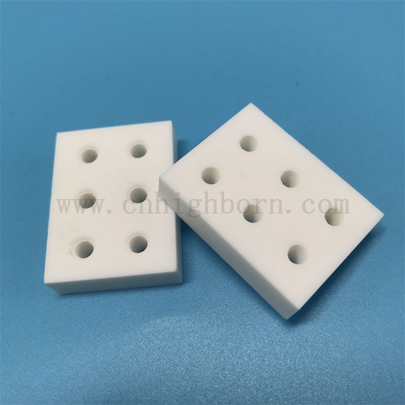 Low Density Machinable Glass Ceramic Board No Porosity Macor Plate With Hole