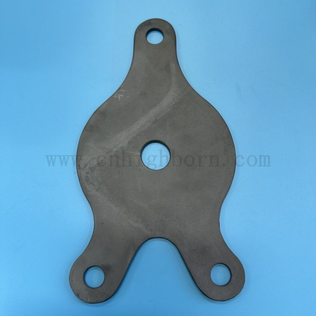 Wear & Thermal Shock Resistant SiC Silicon Carbide Ceramic Fish-shaped Kiln Furniture Setter Plate for Ceramic Plate/Bowl Firing