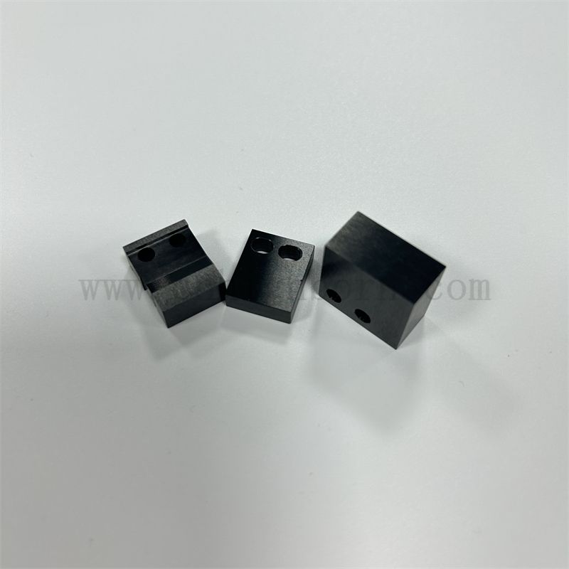 Precise Processing Black Zirconia Ceramic Plate Zro2 Sheet for Industrial Pressure Machinery