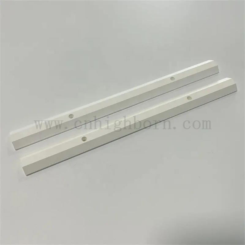 Customized High Purity 99% Boron Nitride Insulator BN Rod Ceramic Strip