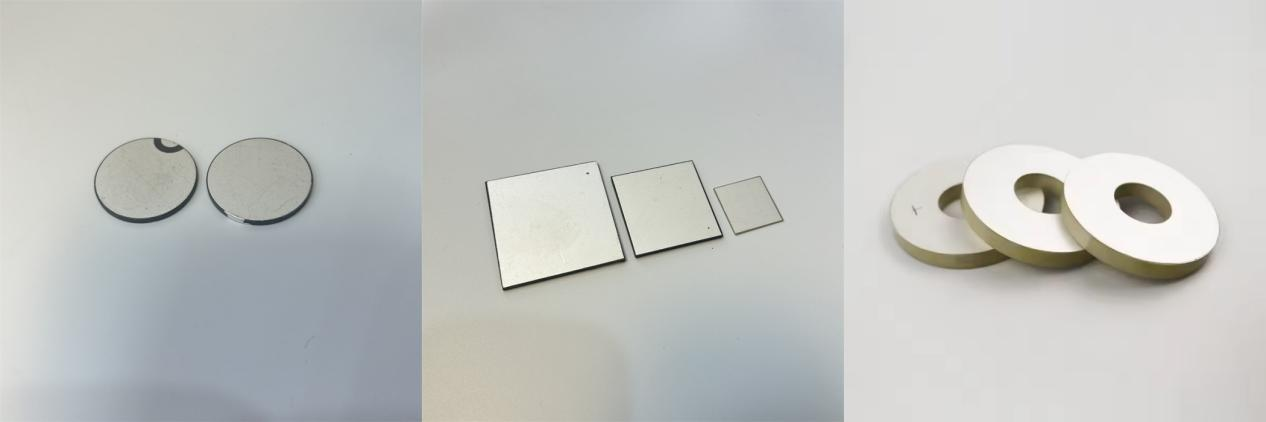 Piezoelectric accelerometer