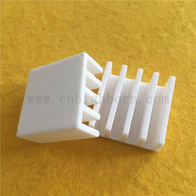 Insulation Alumina Heatsink Irregular Customized 95 Al2O3 Ceramic Radiator