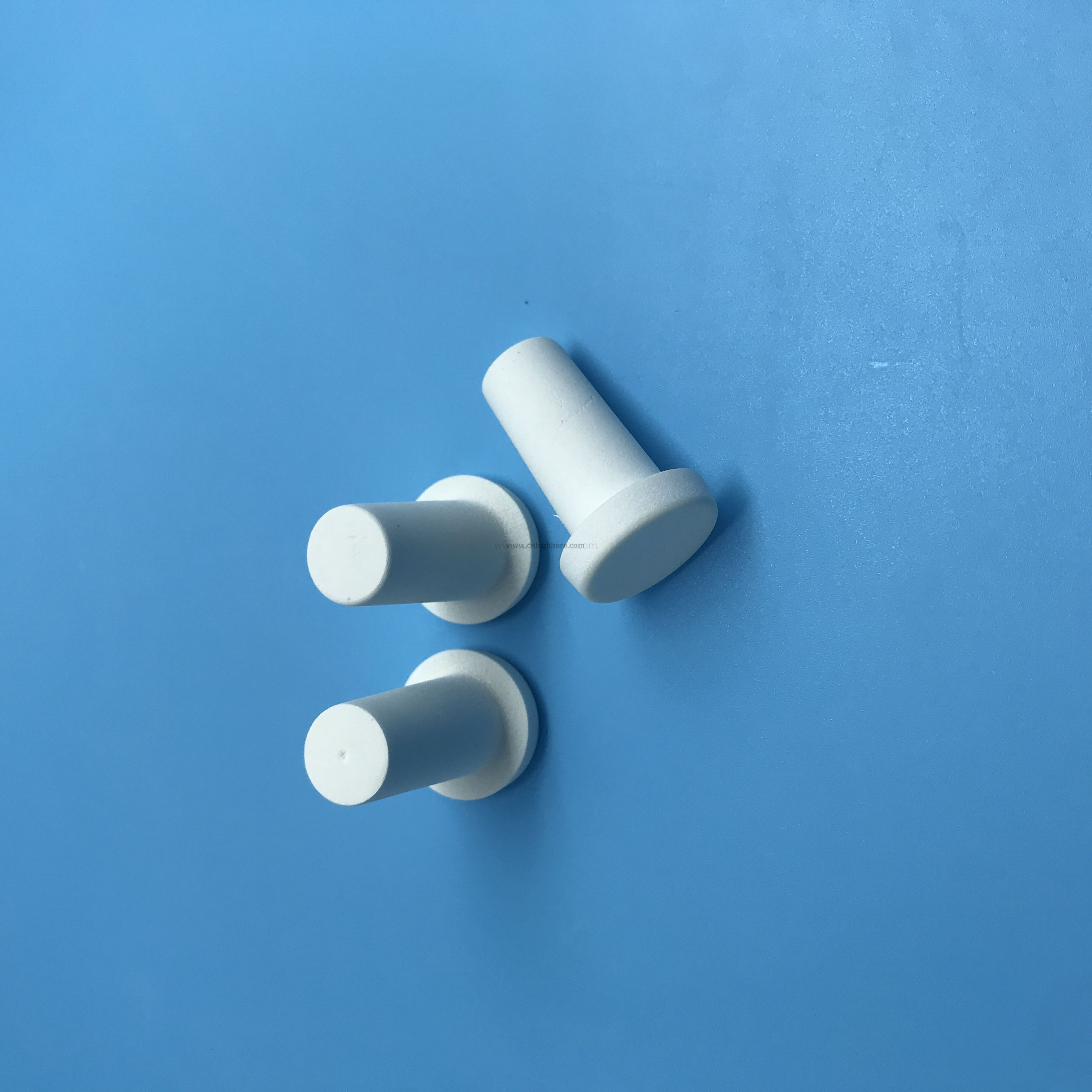 Natural Diatomite Porous Filter Tube Diatomite Ceramic Rod