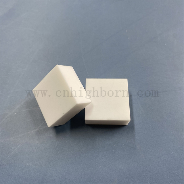 95 Alumina Ceramic Thick Block Customized Al2O3 High Hardness Plate