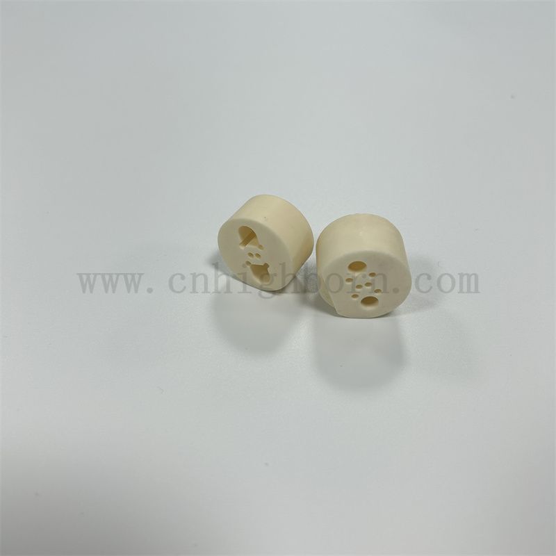 Customized Alumina Round Board Part Insulator 99%AL2O3 Ceramic Block
