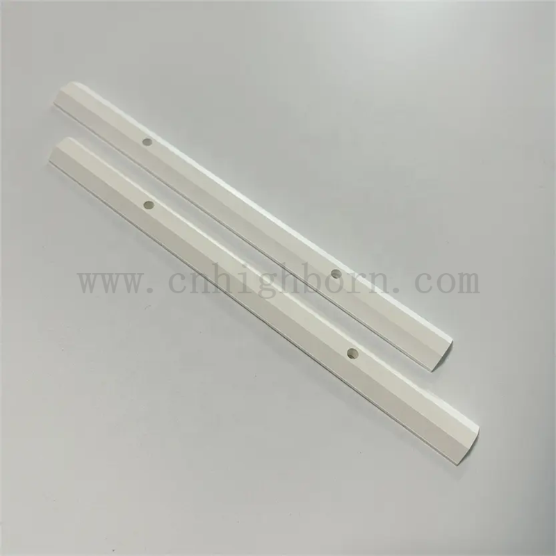 Customized High Purity 99% Boron Nitride Insulator BN Rod Ceramic Strip