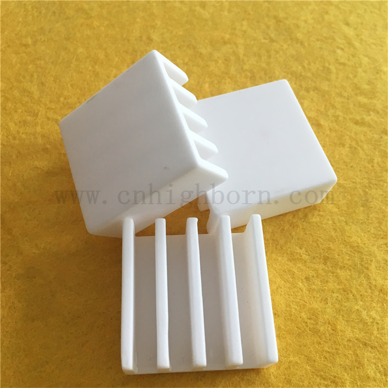 Insulation Alumina Heatsink Irregular Customized 95 Al2O3 Ceramic Radiator