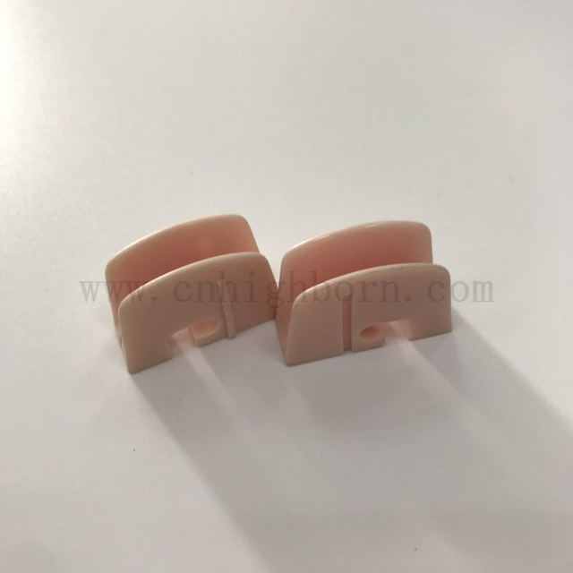 Customized Alumina Punching Part 99 Al2O3 Textile Ceramic Block