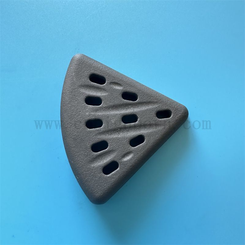 High Temperature SiC Ceramic Triangular Grate Plate Silicon Carbide Porous Grate Piece for Incinerator