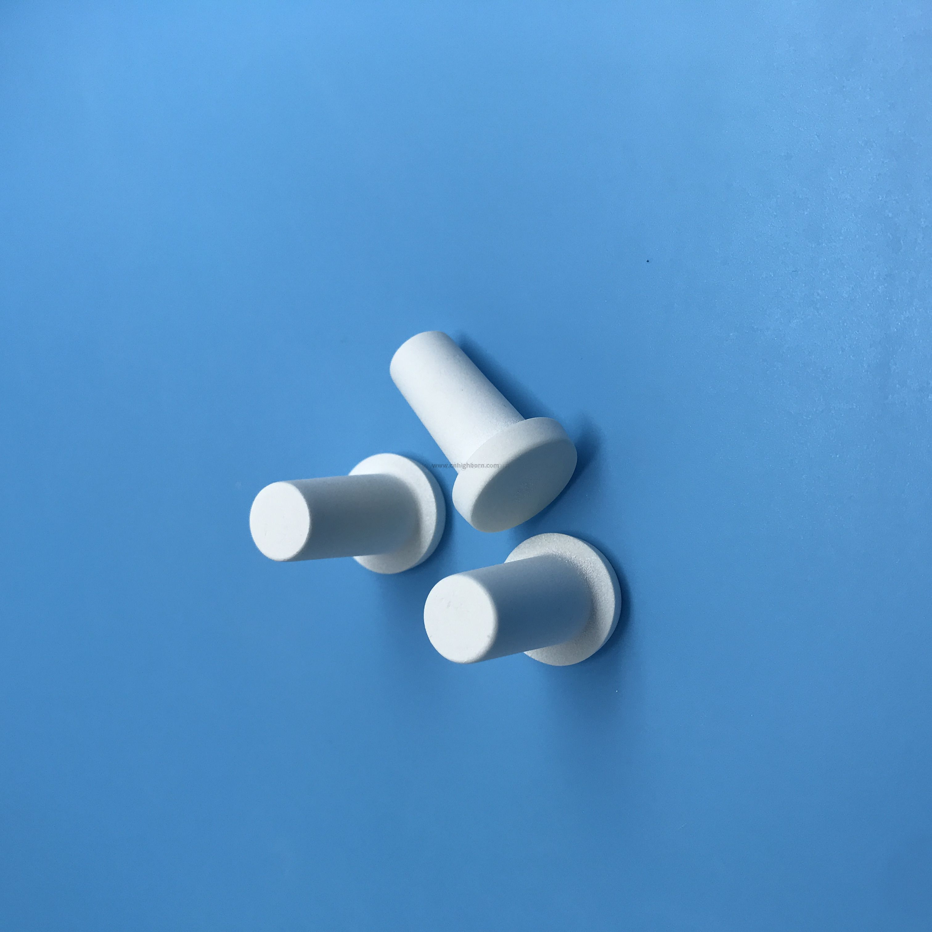 Natural Diatomite Porous Filter Tube Diatomite Ceramic Rod