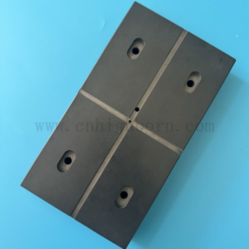 High Temperature Silicon Carbide Blocks SiC Ceramic Parts