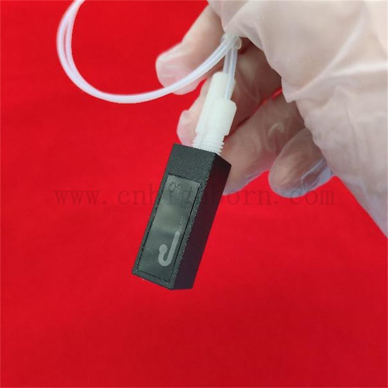 Q624 Standard Micro Quartz Glass Cuvette 10mm Path Length Black Wall Avoid Light Self Masking Continuous Flowthrough Cell 