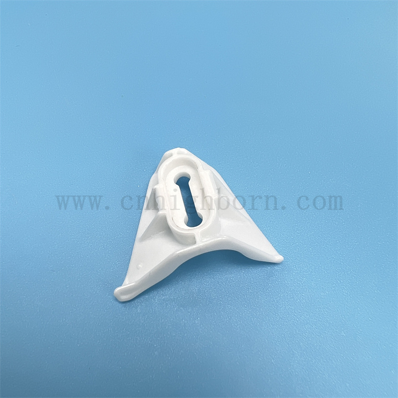 Customized ZrO2 Ceramic Irregular Parts Yttrium Stabilized Zirconia Ceramic Insulating Parts