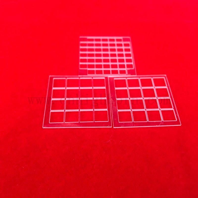 High Permeability Slotted Transparent Optical Fused Silica Quartz Glass Plate