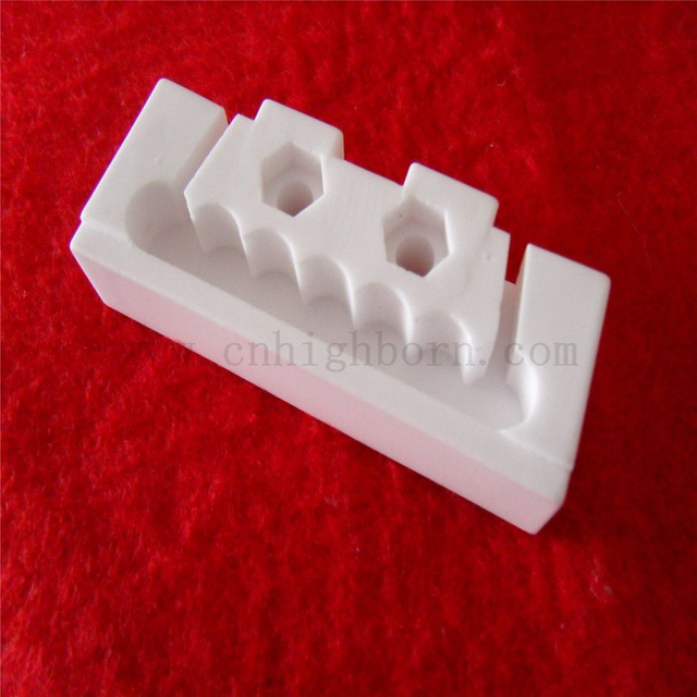 Customized 95%Al2O3 Alumina Electrical Insulation Block Ceramic Part