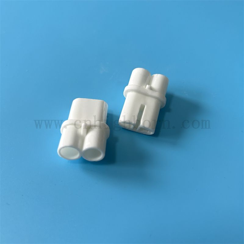 95% Alumina Ceramic Accessories Insulating Ceramic Terminal Block