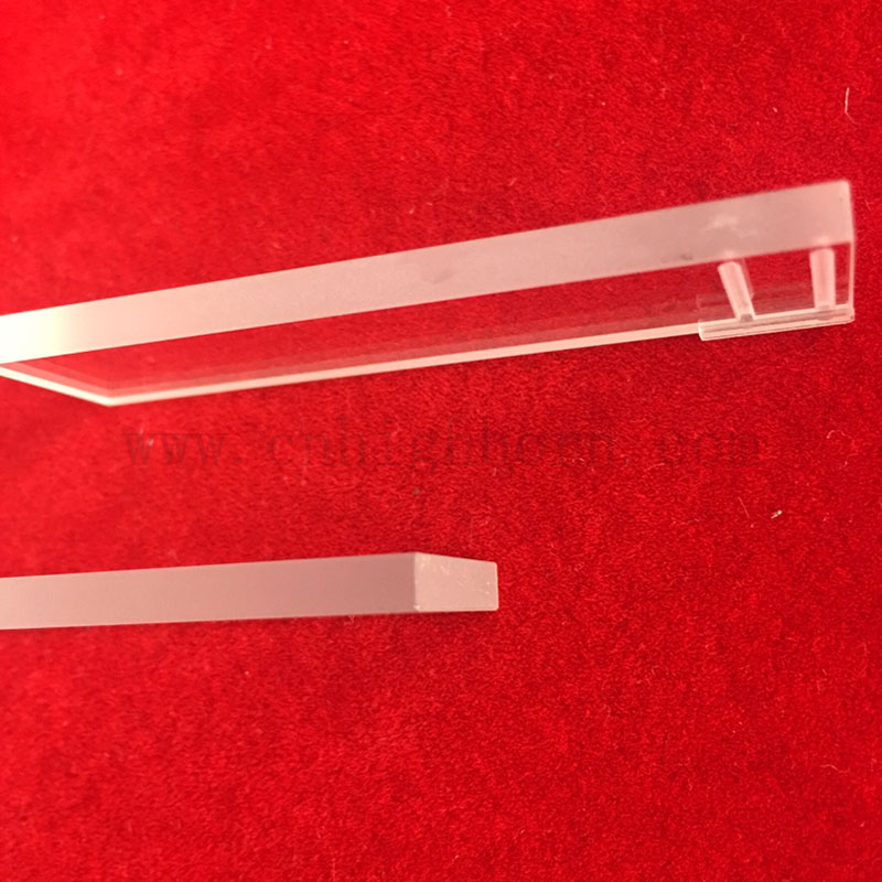 Transparent Special CNC Parts Fancy Quartz Slotted Plate