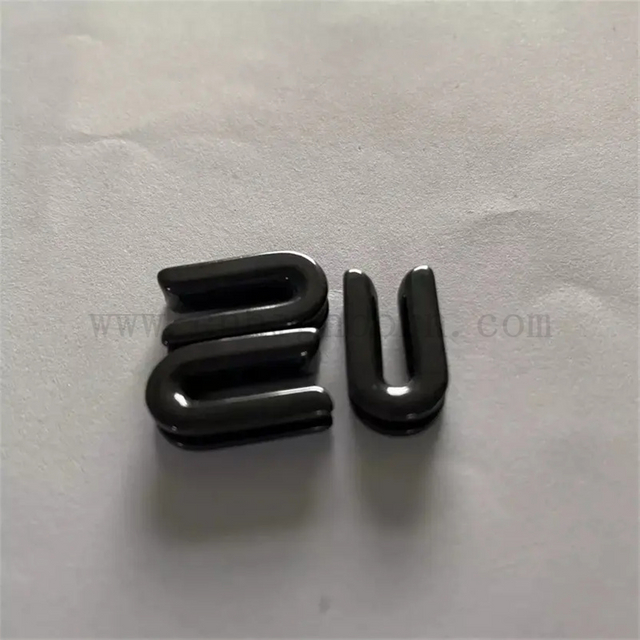 Black Titanium Oxide Ceramic Slit Yarn Guide Textile Ceramic Wire Yarn Guide