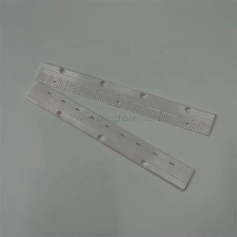 Industrial Yttrium Stabilized Zirconia Plate with Hole Insulator