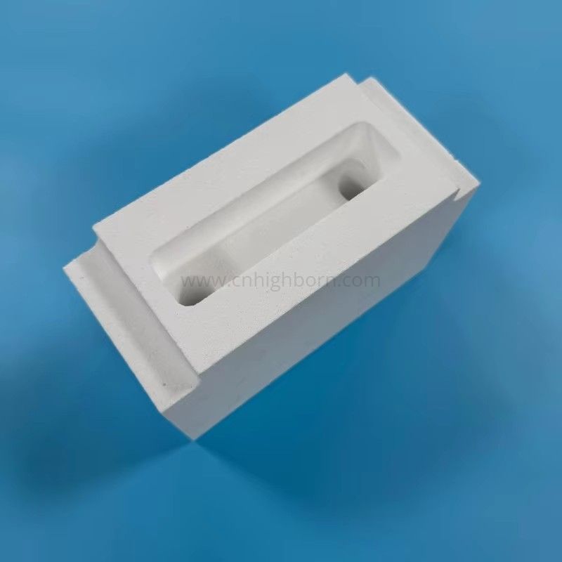 Al2O3 Ceramic Insulating Block Alumina Structural Chunk Part